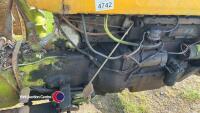 Massey Ferguson 65 tractor, 1627 hours on clock, 1961?, runs and drives, no V5, key in office - 6