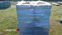 Full pallet clamp bricks