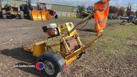 Bomag BW71E roller on trailer, starts, vibrate, drives forward and reverse - 3