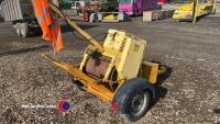Bomag BW71E roller on trailer, starts, vibrate, drives forward and reverse - 4