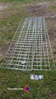 5 x galvanised mesh panels - 2