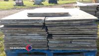 Pallets of reclaimed sandstone flags - 3