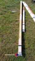 Quantity of timber cornice and 3 x 63mm flathead nails - 4
