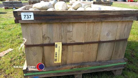 Large box of duck egg cobbles