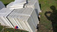 Pallet of approx 70 light Grey paving slabs, 450mm x 450mm - 4