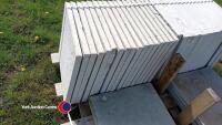 Half Pallet of approx 34 light Grey paving slabs, 450mm x 450mm - 3