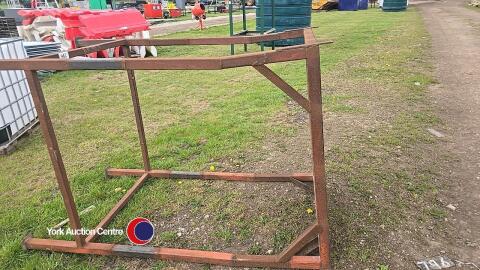 IBC/ad blue metal stand