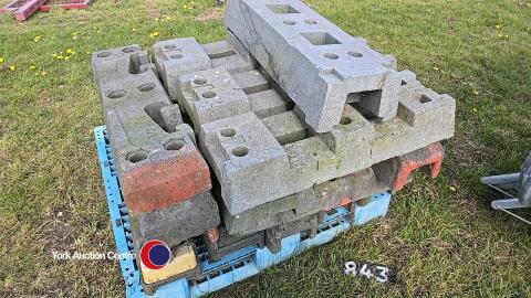 Pallet of Heras fencing feet