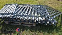 Palisade galvanised security fence panels, 5 sections