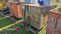 Heavy duty hand tip skip - 3