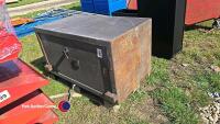 Large bank safe, key in office - 2