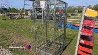 Roller storage crate