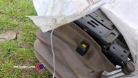 John Deere air seat base, working order holds air