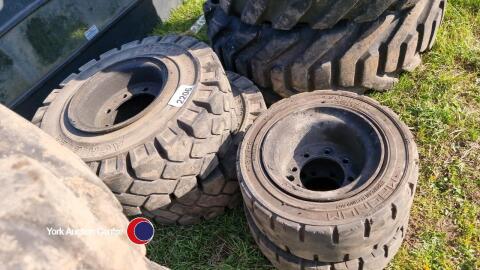 2 x 23 x 9-10 and 2 x 18 x 7-8 solid wheels and tyres