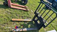 Back plate and pallet tines