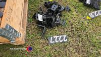 Quantity of spring tine holders