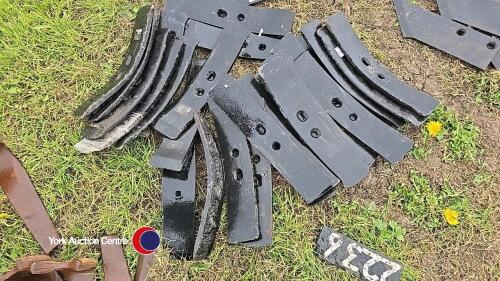 25 x Bomford drag parts