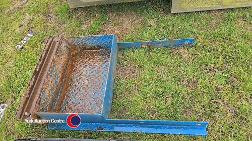 Ford weight/tool carrier