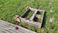 Front press link frame - 2