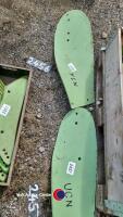 Dowdeswell UCN mouldboard