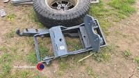 Case pickup hitch - 3