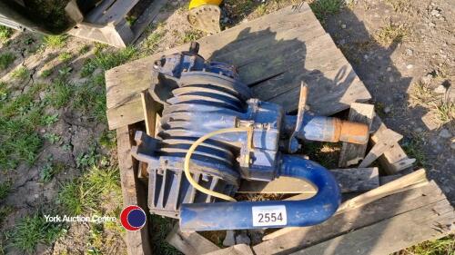 Vacuum pump off slurry tanker w/o, removed to make water bowser