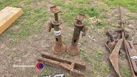 2 x standard Fordson tractor jacks and drawbar - 2