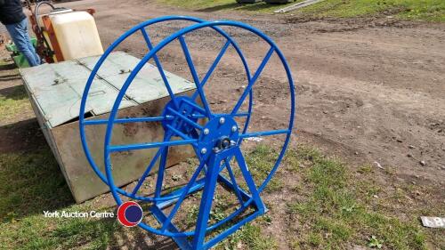 Blue reel