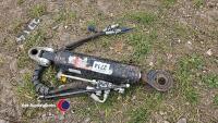 Cat 3 hydraulic top link