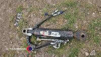 Cat 3 hydraulic top link - 2