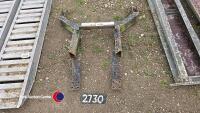 Compact tractor roll bar