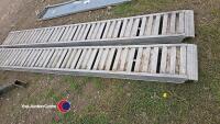 Pair of 10ft heavy duty aluminium ramps - 2