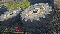 4 x Bateman sprayer wheels 380/85 R30 - 2
