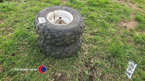 2 x quad wheels