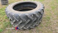 2 tyres 13.6 x 38 - 4