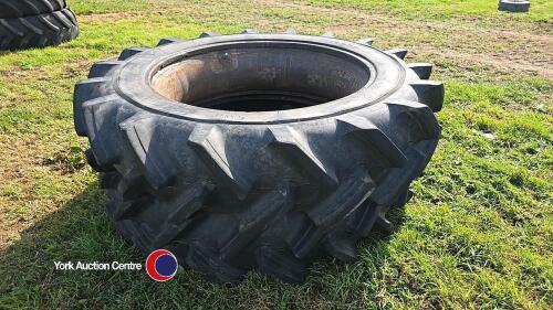 Pair 13.6R38 tyres