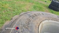Pair of wheels 600/50 R 22.5, 10 stud super singles - 3