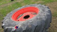 2 x Michelin tyres, 650/65 R42 - 2