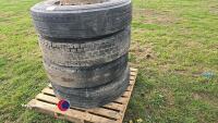 4 x 11R22.5 10 stud wheels - 4