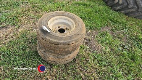 2 x 16.5/650 tyre and wheel