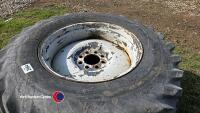 28in rear wheels and tyres from Ford - 2