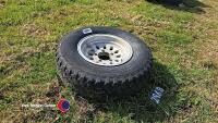 255/70 R15 wheel