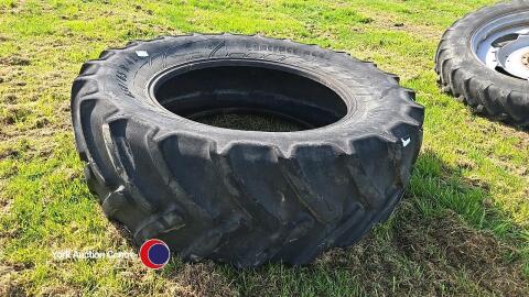 650/65/42 tyre