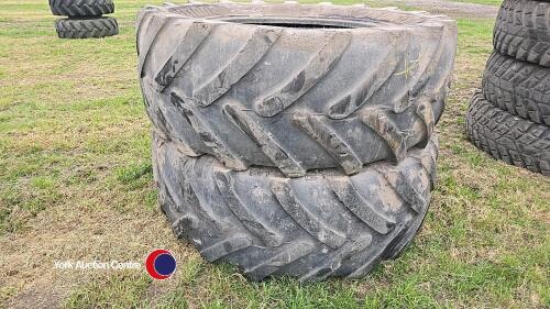 2 x Bridgestone 650/65 R38 tyres