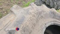 2 x Bridgestone 650/65 R38 tyres - 3