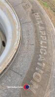 3 x 445/65 R22.5 wheels - 3