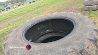 2 x Firestone 650/65/42 tyres - 2