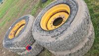 4 x 385/65/22.5 tyres on 8 stud - 2