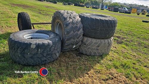 Flotation tyres, 560/60/22.5