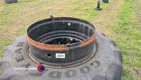 480/70 R38 Stock duel wheels - 2